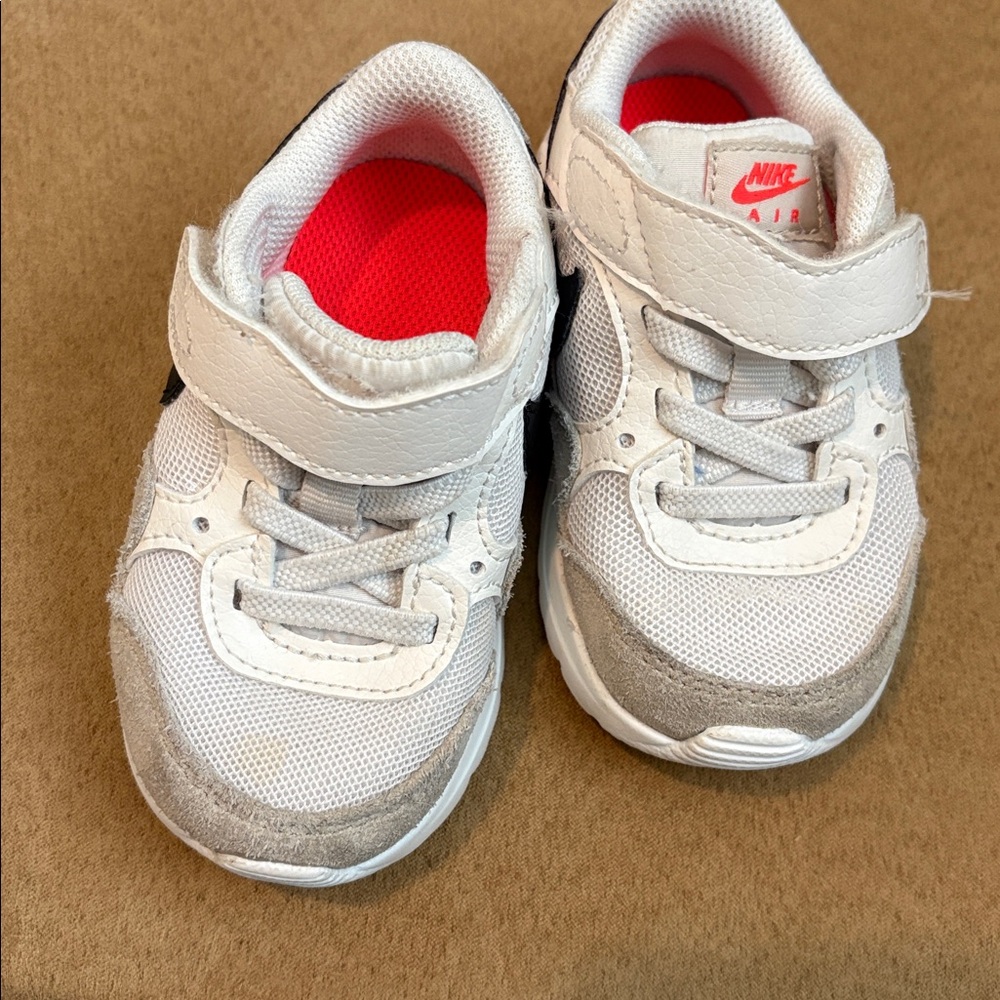 Euc NIKE AIR MAX SC size 5c - Picture 2 of 9
